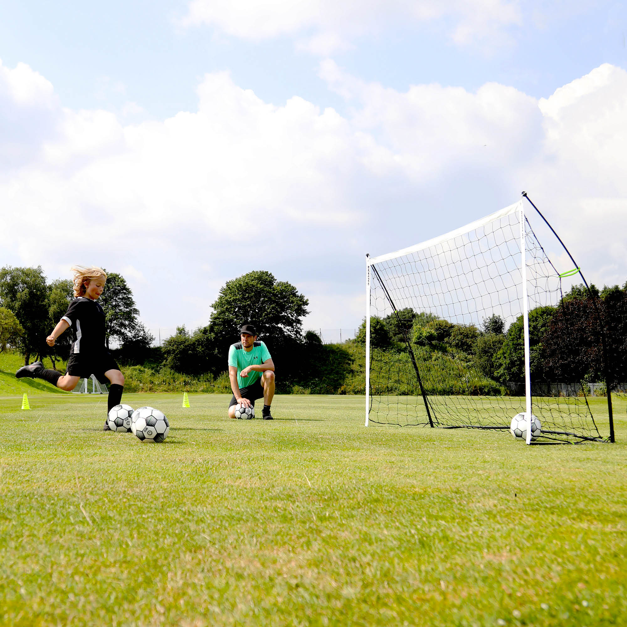 KICKSTER Portable Football Goal 6x4' - Image 7