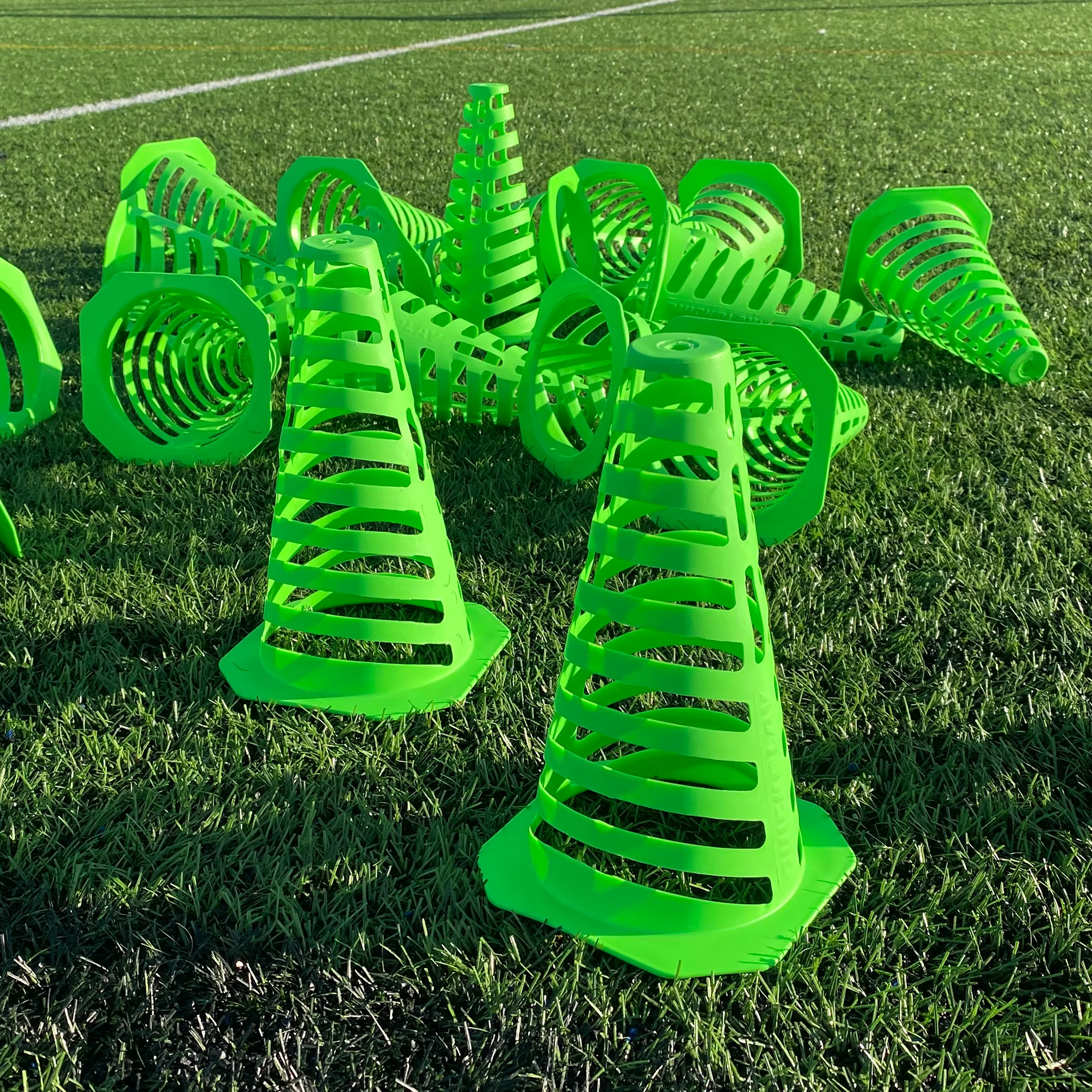 Cones: 9" Tall Collapsible (set of 10)